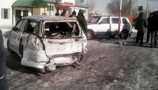 На ул.Ленина в Нарыне произошло ДТП с участием 2 легковых машин и буса <i>(фото, видео)</i>