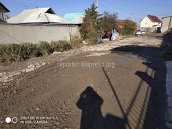 Дорога на ул.Кара-Кужур утопает в грязи после газификации (фото)