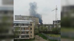 Видео, фото — В Бишкеке горит дом