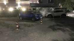 Законно ли в мкр Асанбай огородили место для парковки? - горожанин <i>(фото)</i>