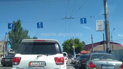На Жибек Жолу - Буденного неправильно установлен дорожный знак (фото)