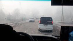 Фото — На трассе Бишкек—Кара-Балта местами плотный туман