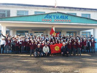 Кыргызстан празднует День ак калпака – национального мужского головного убора <i>(фото, видео)</i>