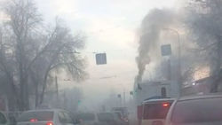 В Бишкеке аварийная машина загрязняет воздух, - горожанин