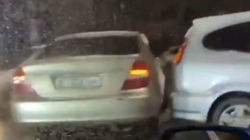 В Джале столкнулись две машины. Видео с места аварии