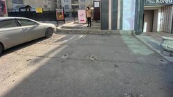 Ограничители парковки возле «Дордой Плазы» демонтировали. Фото мэрии