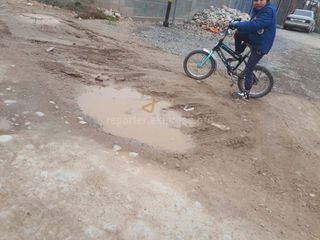Жительница Ак-Ордо жалуется на состояние дорог