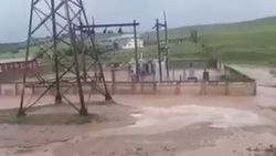 Сели затопили подстанцию в Оше. Видео