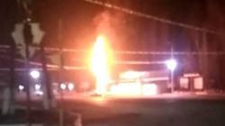 Видео, фото — В Сузаке сгорела центральная новогодняя елка