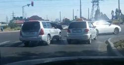 На Достоевского – Анкара водители поворачивают на красный свет светофора (видео)