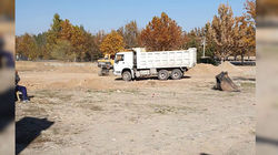 Бишкекчанин интересуется, законно ли идут строительные работы на проспекте Чуй 2/11?