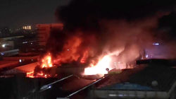 Крупный пожар на Орто-Сайском базаре в Бишкеке. Видео