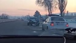 «Фольксваген» попал в ДТП в Беловодском. Видео с места аварии