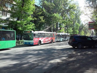 На участке ул.Московская образовалась пробка из троллейбусов <i>(фото)</i>