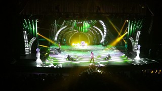 В Бишкеке прошел концерт Филиппа Киркорова (фото)
