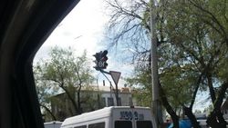 На Л.Толстого-Асаналиева второй день не работает светофор (фото)