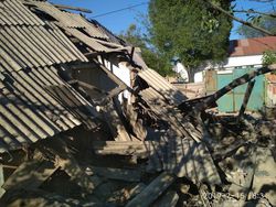 <b>В Бишкеке взорвался дом</b>. Фото