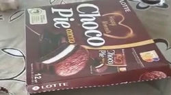 В коробке Choco Pie, купленном в «Глобусе» в Оше, 6 штук вместо 12. Видео