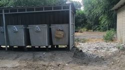 «Тазалык» убрал мусор возле баков на Тимирязева после жалобы горожанина. Фото