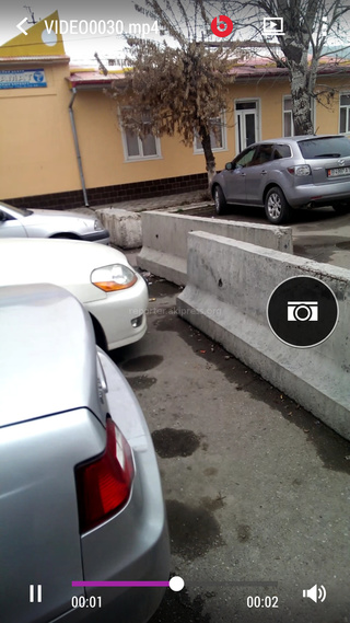 Законно ли в г.Ош перекрыты ул.Алиева и ул.Баялинова бетонными плитами? - жители <b><i> (фото) </i></b>