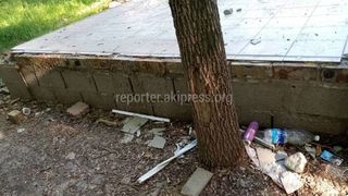 «Бишкекзеленхоз» уберет фундамент внутри сквера возле 4-й горбольницы на следующей недели