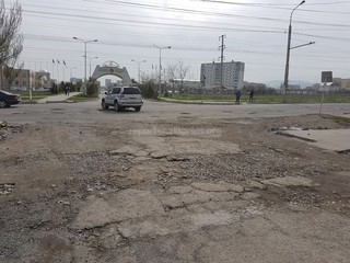 Мэрия Бишкека ответила на вопросы читателей относительно ремонта дорог ряда улиц