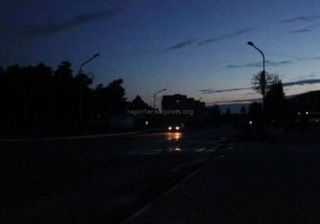 Житель Бишкека просит осветить несколько улиц в Рабочем городке (фото)