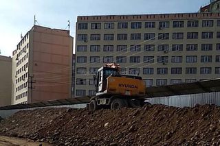 Улица Молдокулова в Кок-Жаре вся в грязи, - житель (видео)
