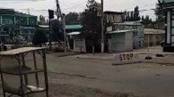 В селе Нариман Карасуйского района убрали не все блокпосты, - очевидец. Видео