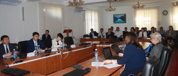 Счетная палата КР с 2017 года получит исключительное право на проведение аудита в бюджетных учреждениях — Tazabek