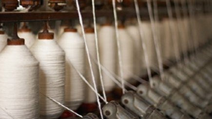 Снижение курса доллара и вступление КР в ЕАЭС повлияли на снижение объема производства текстильной промышленности — Tazabek