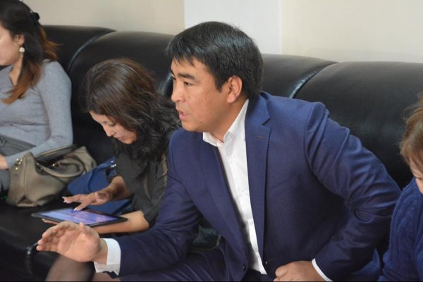 Депутат Ж.Акаев считает, что интернет-провайдер «Акнет» может приостановить свою деятельность — Tazabek