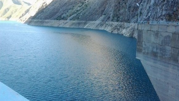 Как менялся объем воды в Токтогульском водохранилище за последние 8 лет? (данные на 15 декабря) — Tazabek