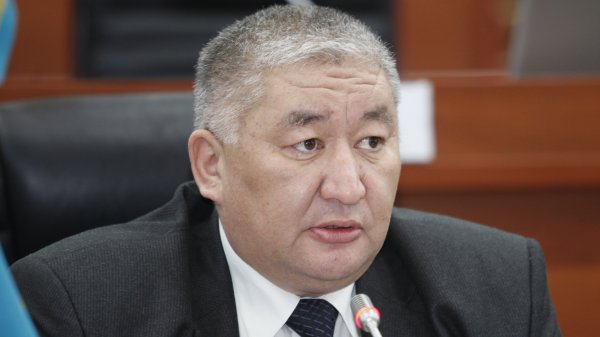 Депутат М.Сабиров попросил правительство создать «Единое окно» для бизнесменов, чтобы те не бегали за справками по разным инстанциям — Tazabek
