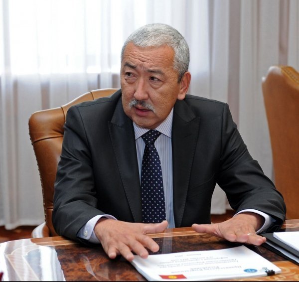Депутаты интересуются, какую позицию по Таможенному кодексу ЕАЭС оспаривает Кыргызстан — Tazabek