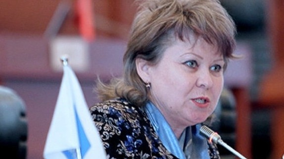 Депутат сообщила о коррупционных составляющих в законопроекте о  внесении изменений в лицензионно-разрешительную систему — Tazabek