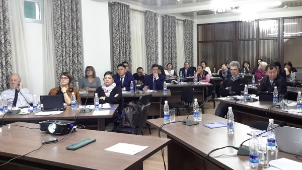 В Бишкеке начался первый международный семинар по поддержке реформ в системе исторического образования в Кыргызстане