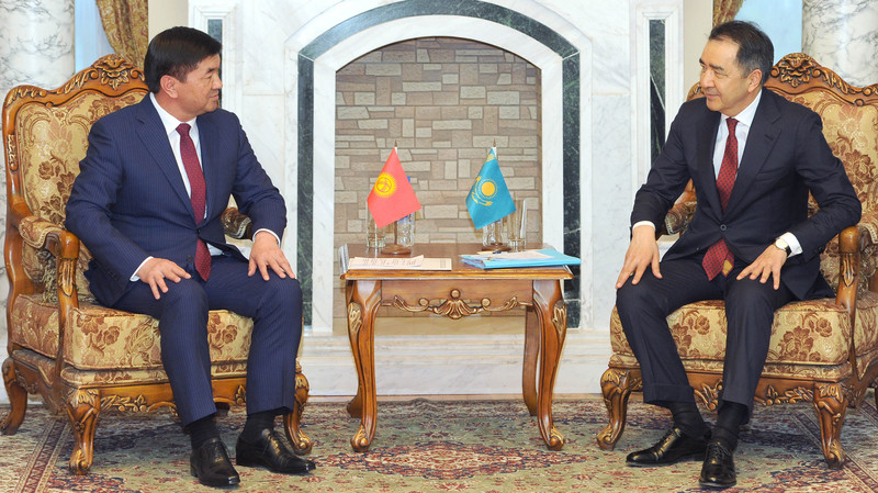 Кыргызстан и Казахстан нацелены увеличить взаимный товарооборот до $1 млрд — Tazabek