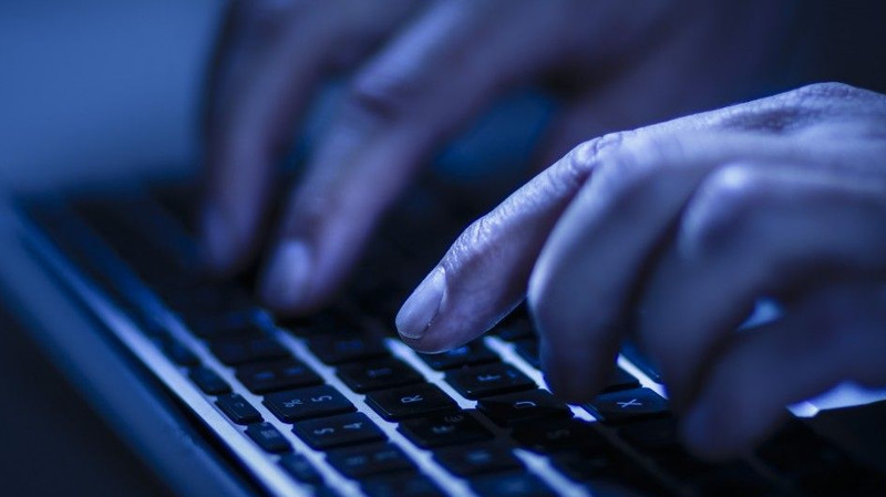 Количество кибератак в КР за последний год возросло многократно, киберпреступники поняли, что здесь есть деньги и их легче украсть, - эксперт — Tazabek