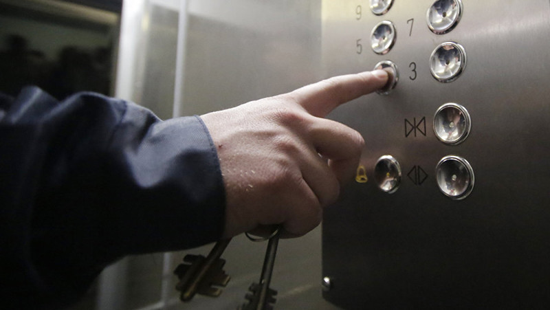 Есть ли анализ деятельности дорожников, вплоть до «объятий в лифте» и домогательств? - член ОНС при Минтрансе — Tazabek