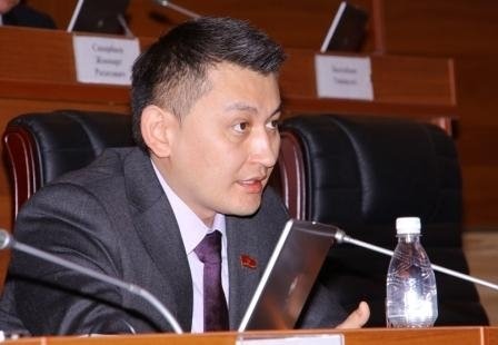 Депутат И.Пирматов предложил статус Госгеологии повысить до министерства, а не снижать до департамента при Госкомитете — Tazabek