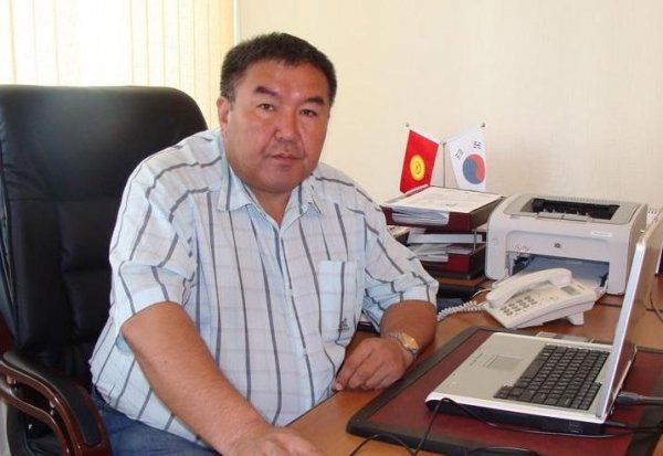Кыргызстану нужно разорвать всякие отношения с Centerra Gold, - экономист о покупке за $1,1 млрд акций компании Thompson Creek Metals — Tazabek