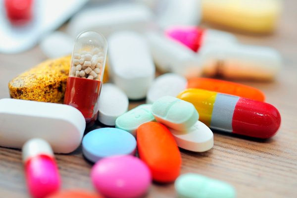 Народ жалуется на различие цен на лекарства в точках продаж, - глава Госантимонополии Б.Казаков — Tazabek