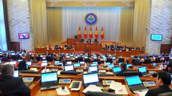ЖК отклонил законопроект Госстроя, предусматривающий освобождение уполномоченных органов от права выдачи разрешений на строительство — Tazabek