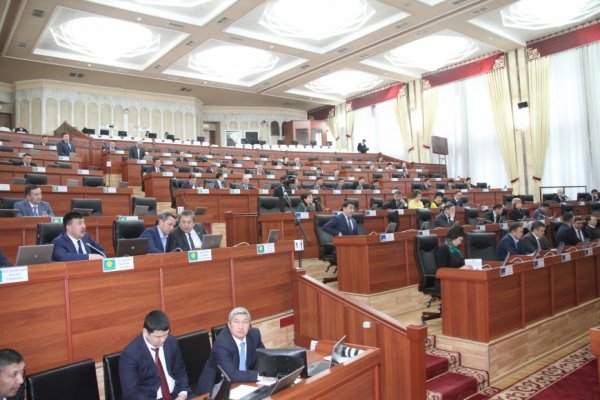 Жогорку Кенеш одобрил отсрочку ввода услуги переноса номеров мобильной связи на 1 января 2018 года — Tazabek