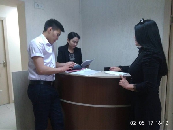 В Бишкеке проверили хозсубъектов на установку оборудования для приема платежей с использованием банковских платежных карт — Tazabek