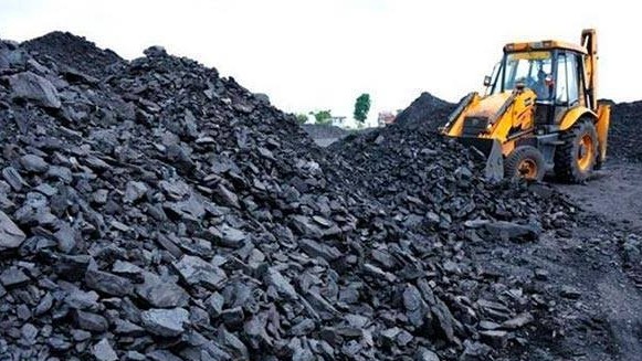 На складах южного и северного регионов к отгрузке на ТЭЦ Бишкек готово свыше 700 тыс. тонн угля, - ГП «Кыргызкомур» — Tazabek