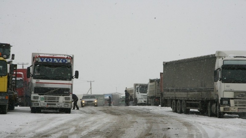 Правительство поручило Минтрансу обеспечить стабильное функционирование автодорог — Tazabek