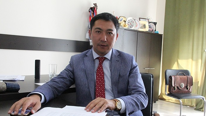 Кыргызстан проводит переговоры с Узбекистаном по продлению прямого чартерного рейса в зимний период — Tazabek