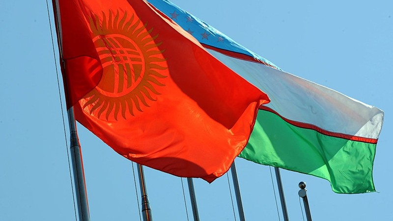 Депутат А.Баатырбеков спросил у замминистра финансов, какие налоги будет регулировать соглашение с Узбекистаном — Tazabek